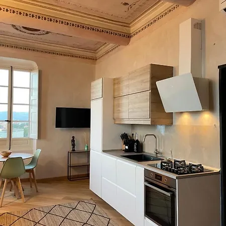 Corallini Luxury - Aka *