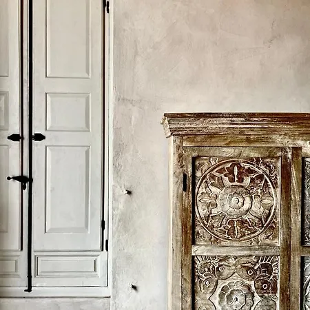 Corallini Luxury - Aka Apartment